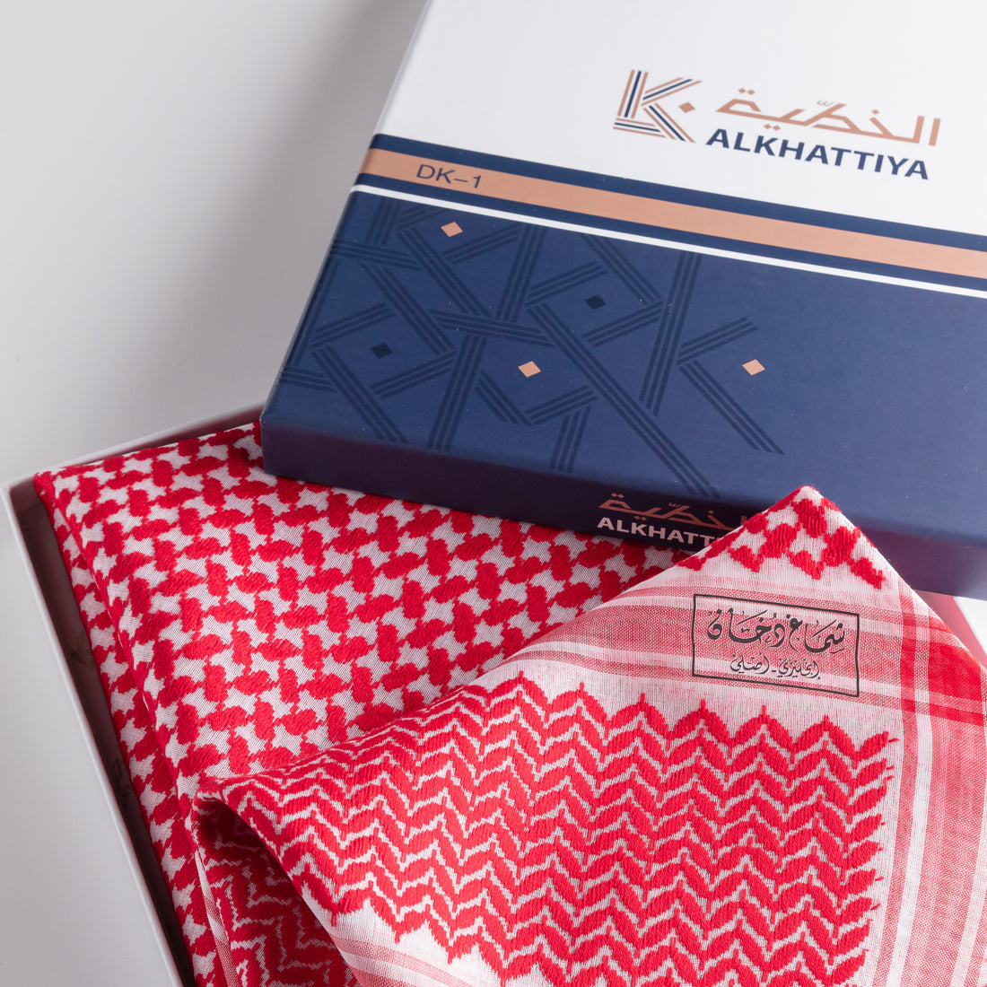 شماغ دخان كلاسيك الخطية DK1
