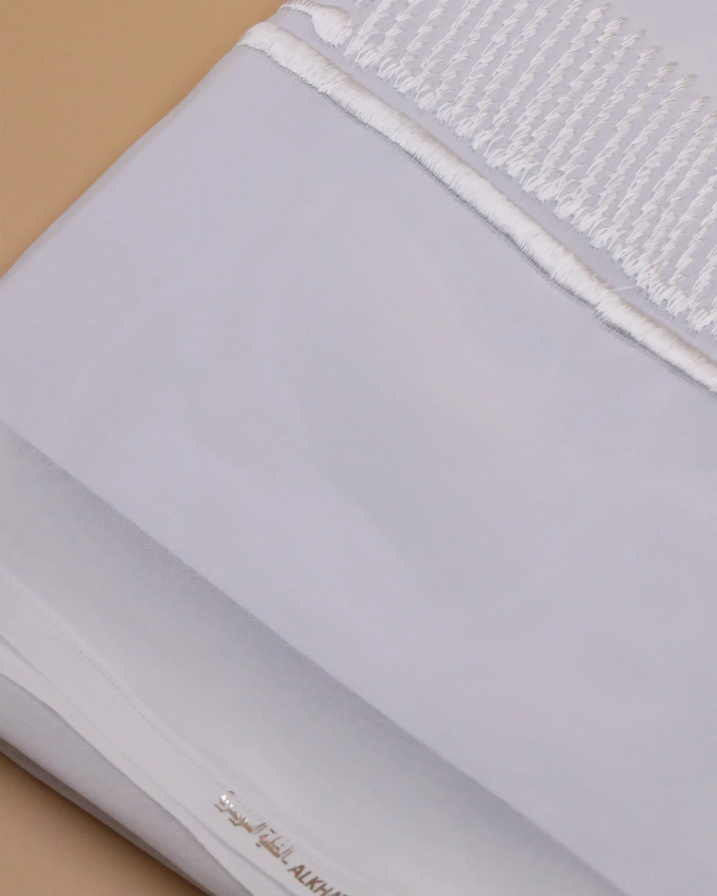 غترة الخطية نقش كبير مكفوف