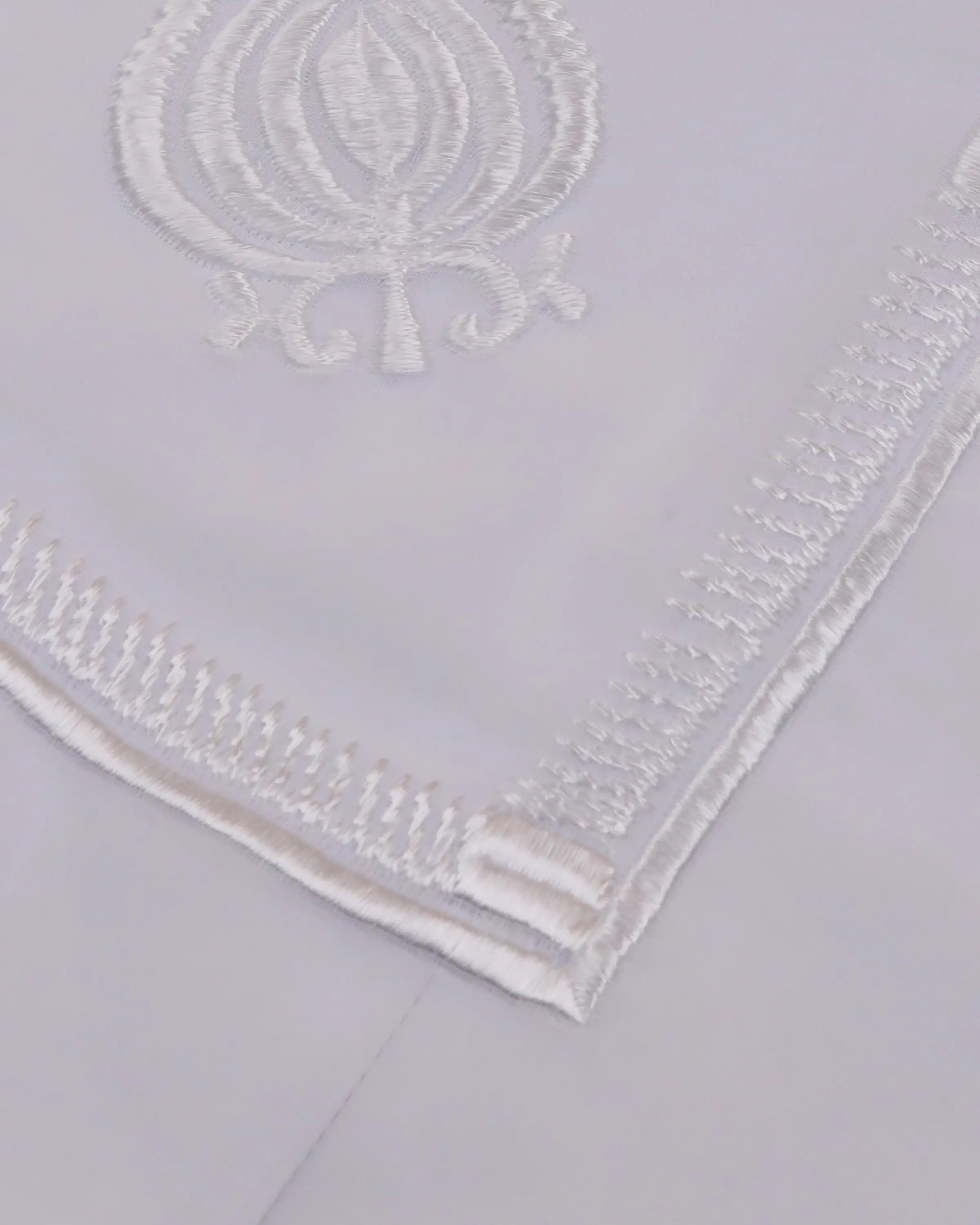 غترة الخطية نقش صغير مكفوف